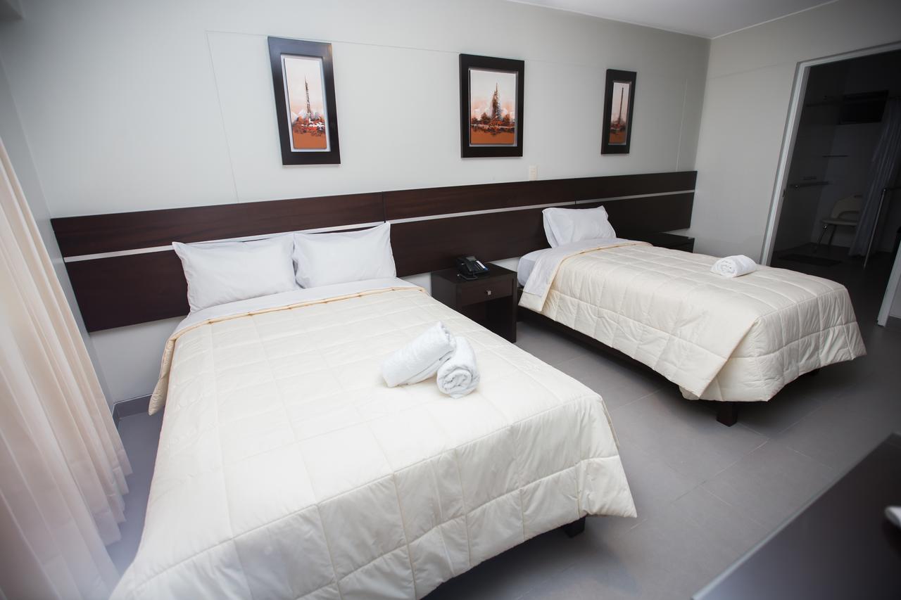 Mariategui Hotel & Suites Lima Bagian luar foto