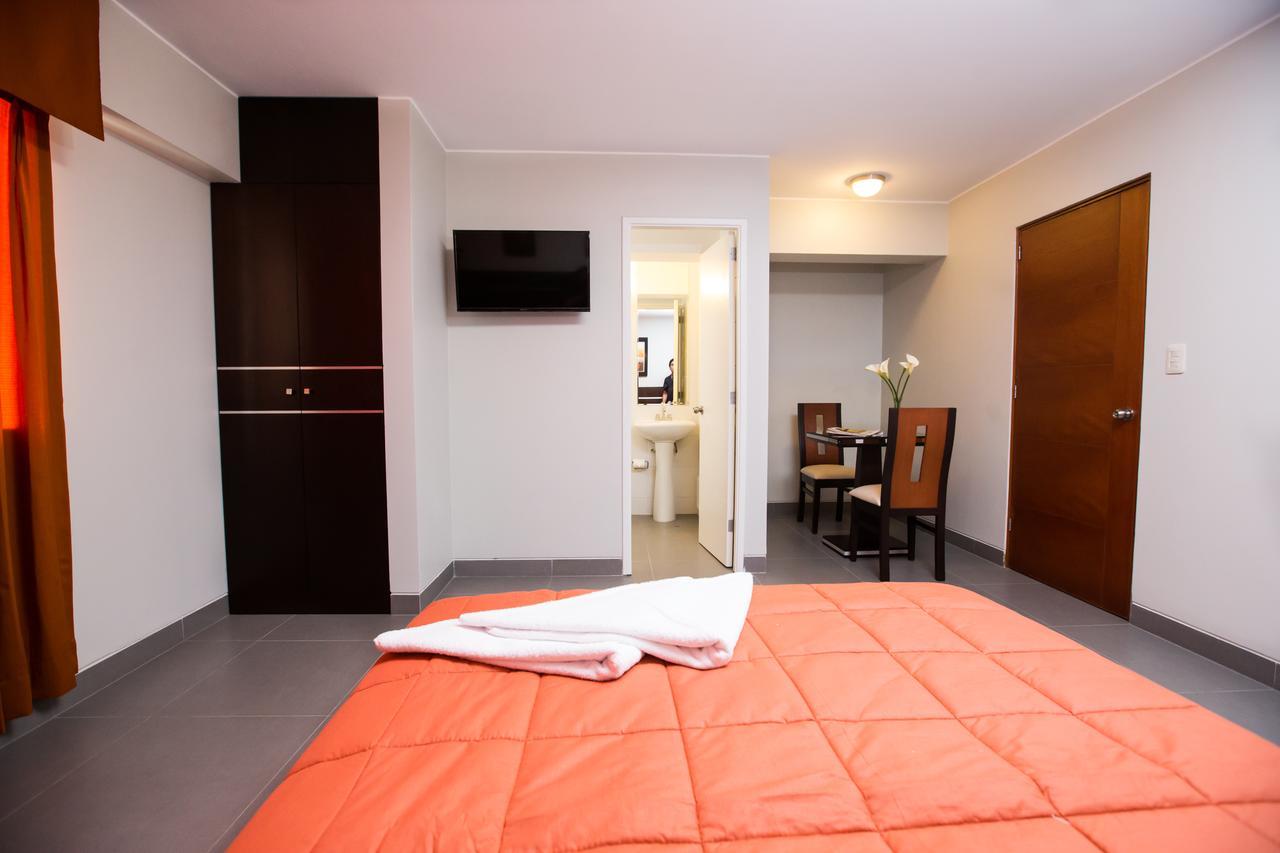 Mariategui Hotel & Suites Lima Bagian luar foto