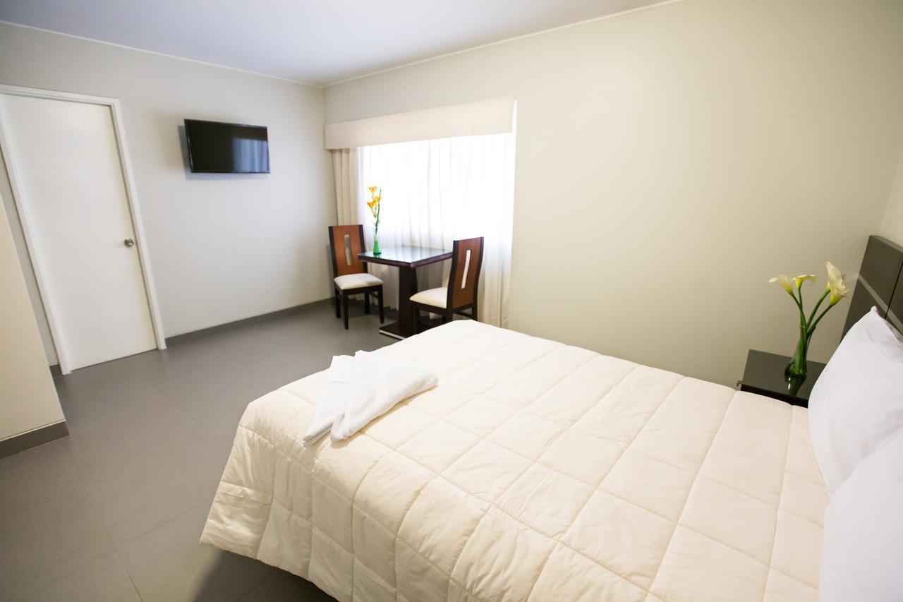 Mariategui Hotel & Suites Lima Bagian luar foto