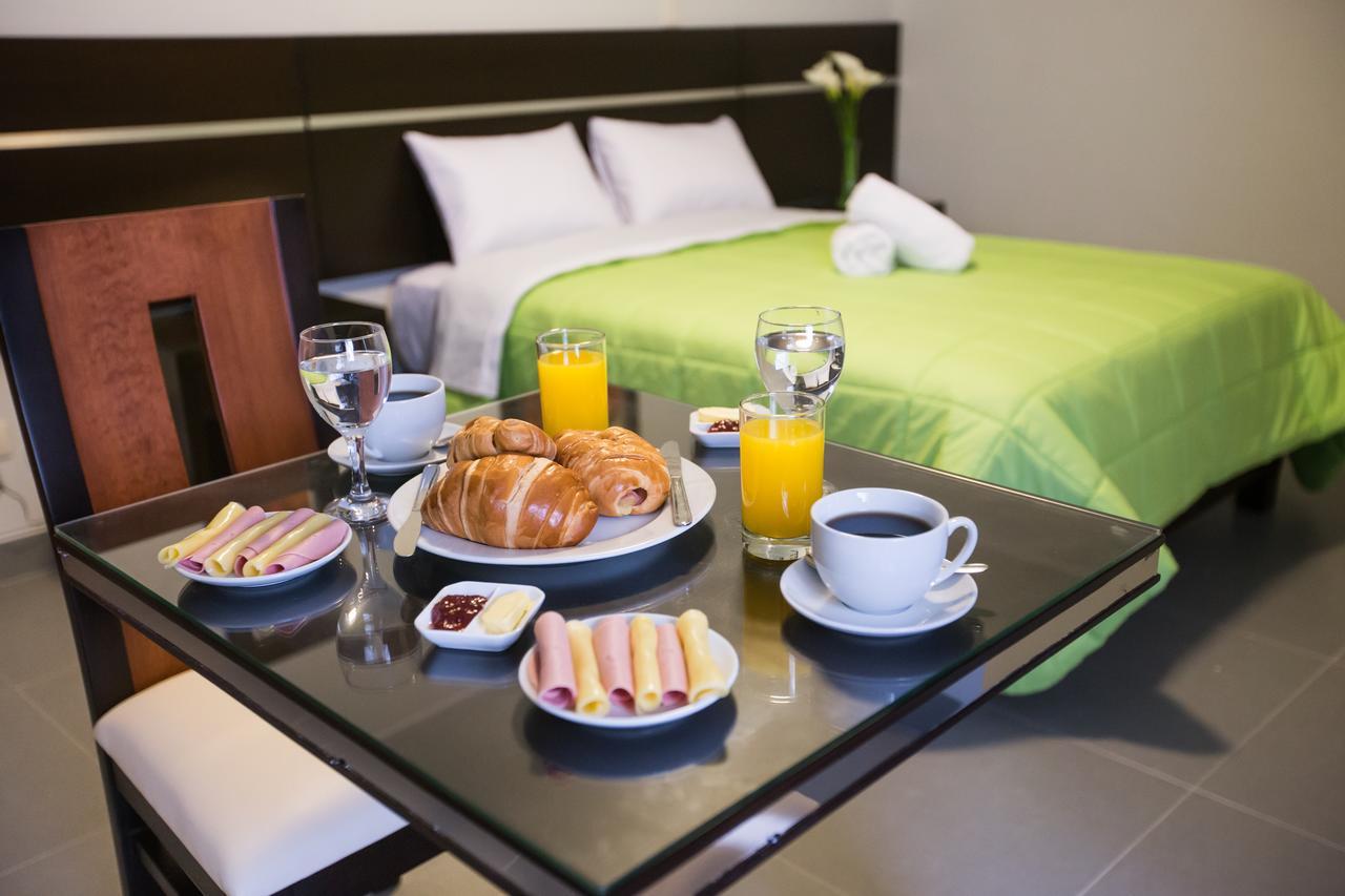 Mariategui Hotel & Suites Lima Bagian luar foto