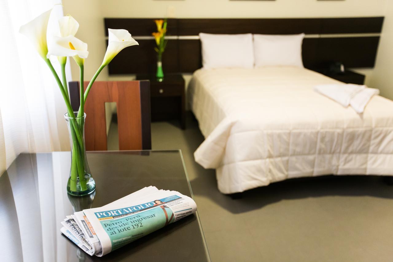 Mariategui Hotel & Suites Lima Bagian luar foto